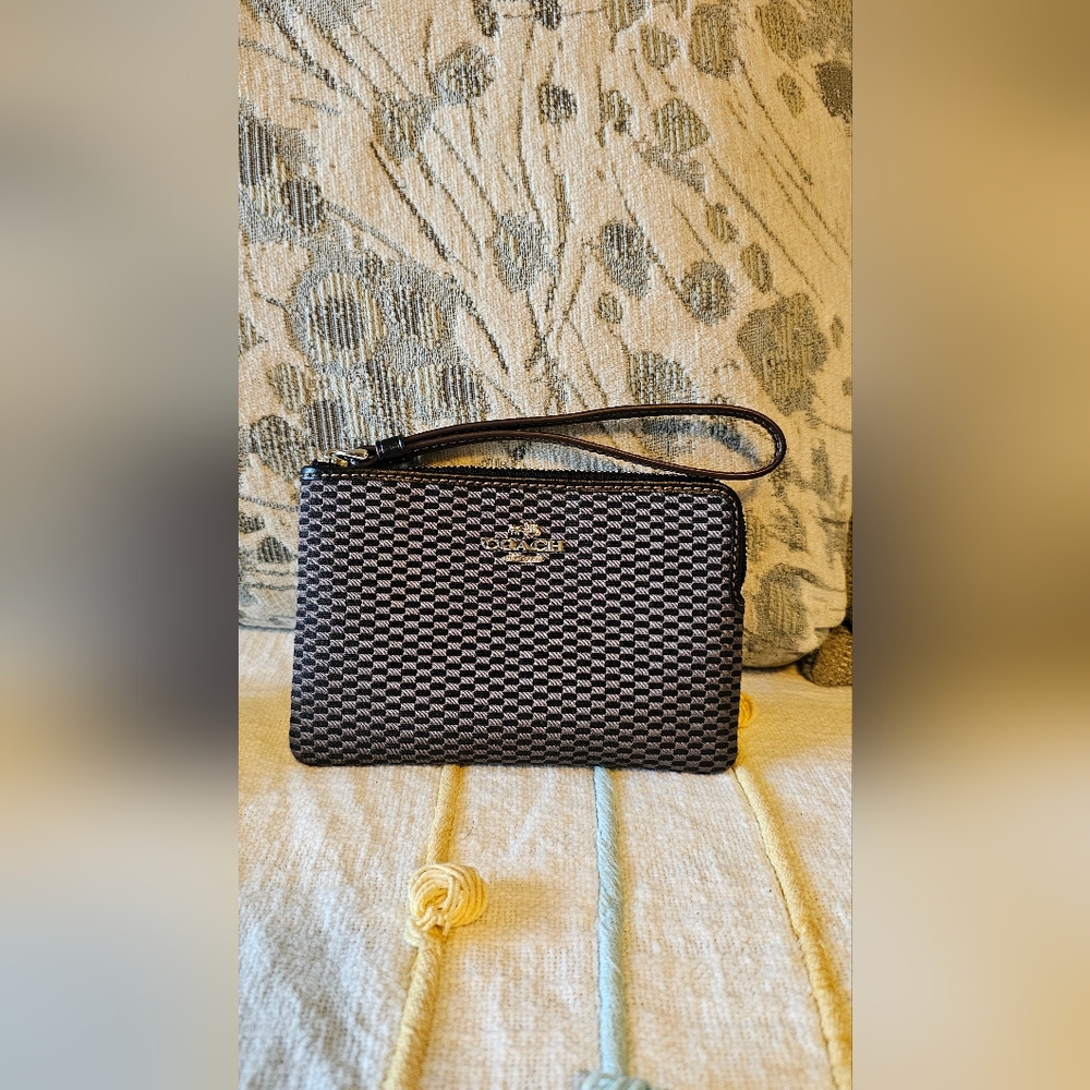 Coach Leagcy Jacquard Wristlet